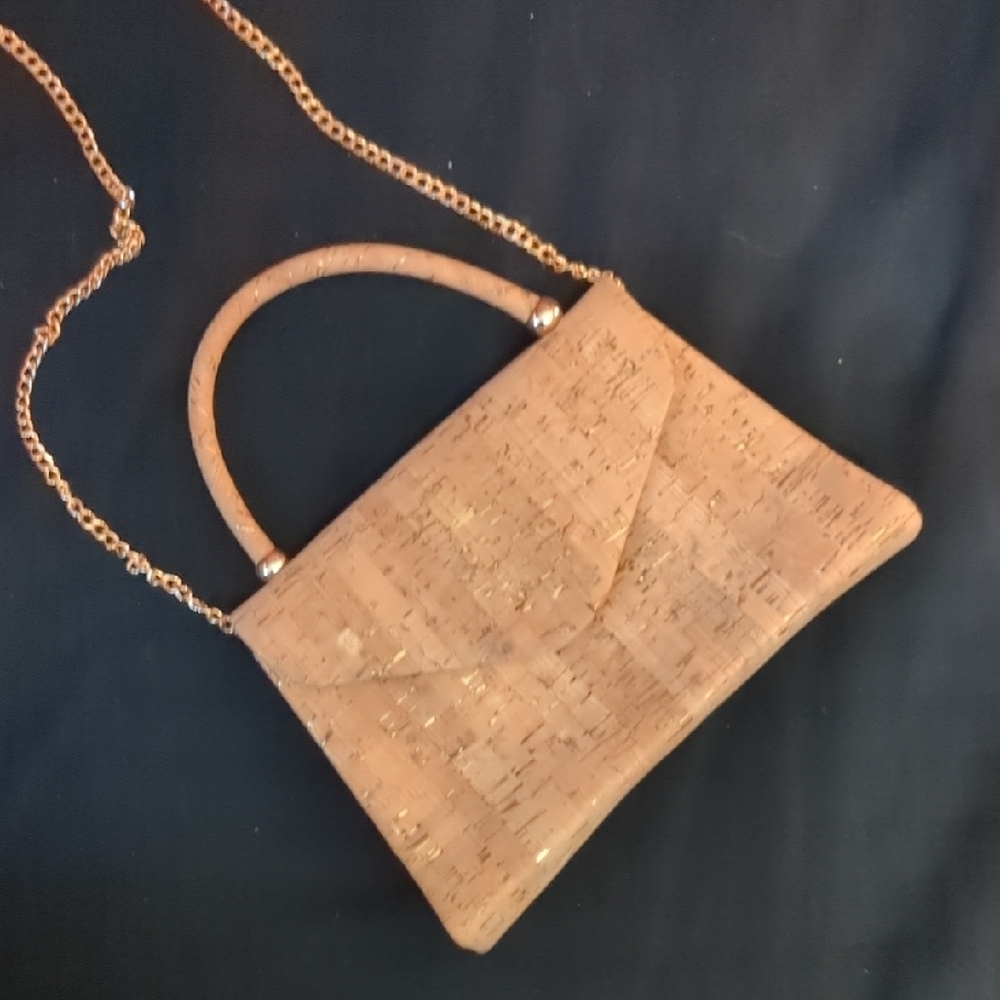 Elegant Tan Handbag
